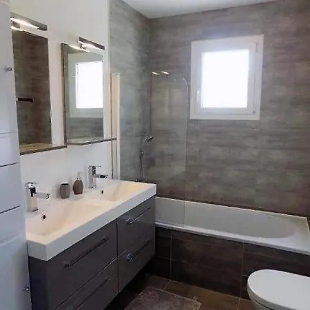 Maison Saint-palais-sur-mer, 4 Pieces, 6 Personnes - Fr-1-305-818 Дом отдыха *