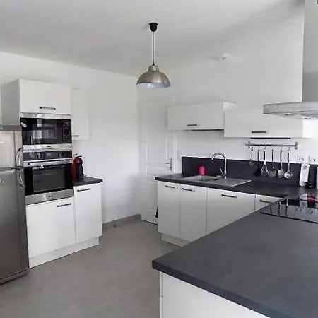 Дом отдыха Maison Saint-palais-sur-mer, 4 Pieces, 6 Personnes - Fr-1-305-818 *